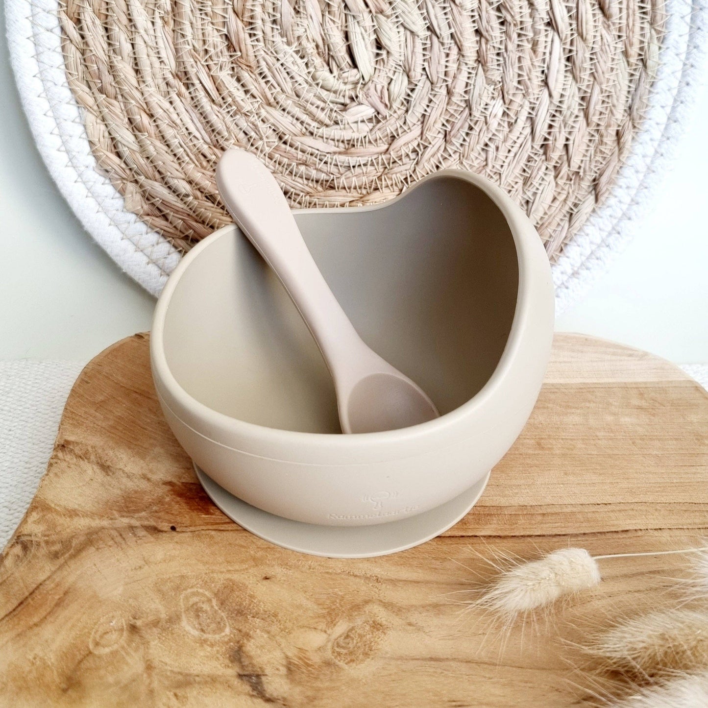 Rutschfeste Silikonschale mit Saugnapf & weichem Löffel
